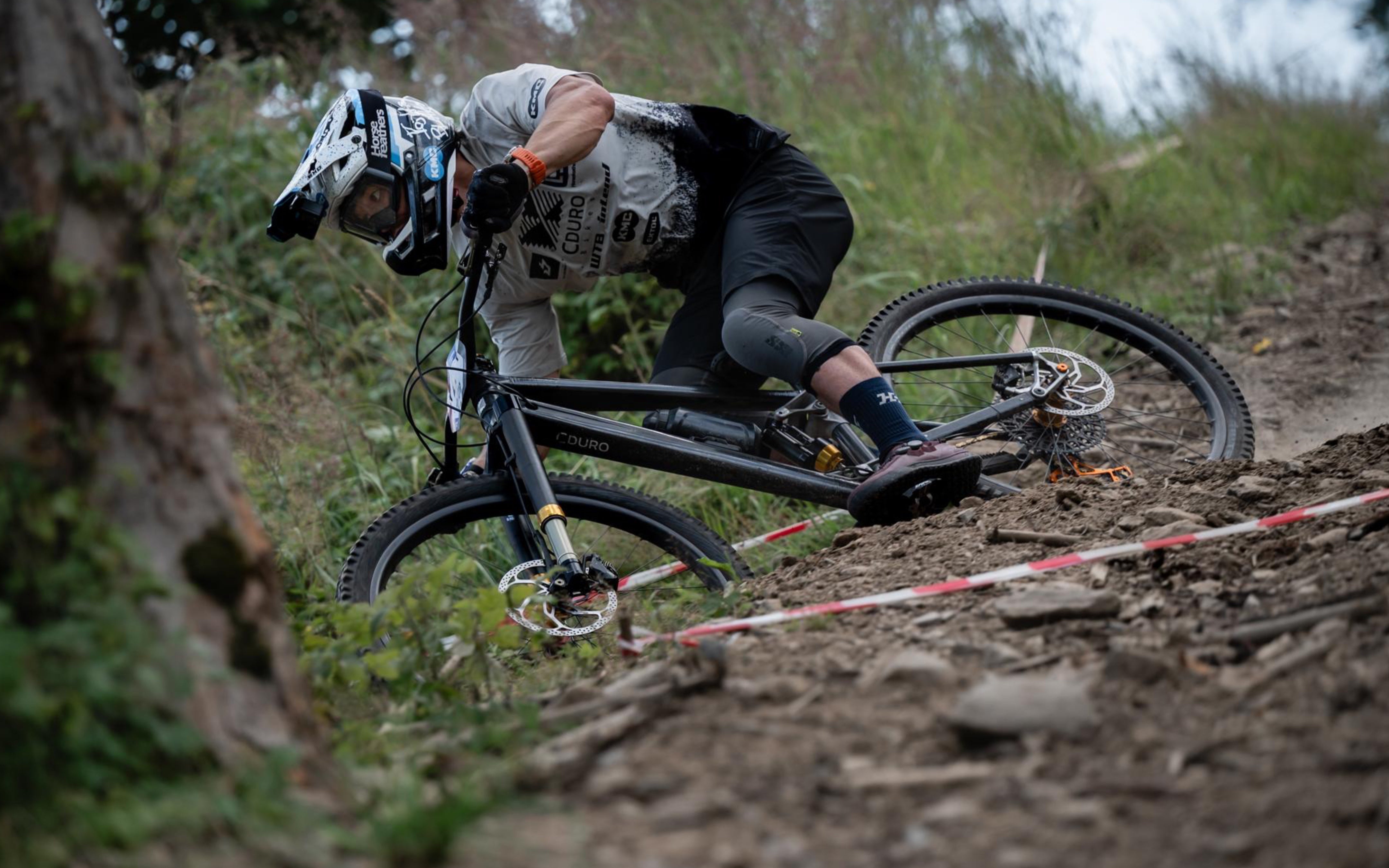 RACE LINES 05: CZECH NATIONAL CHAMPS